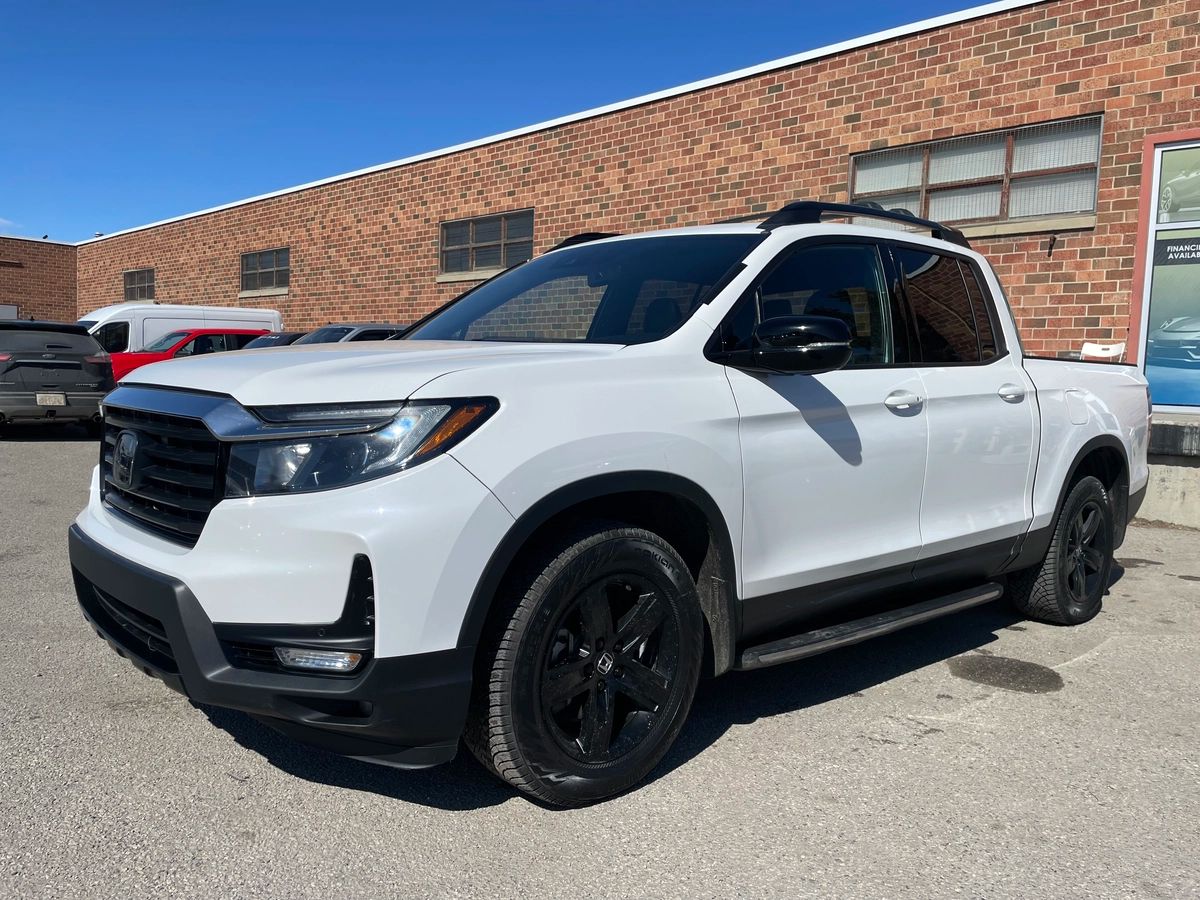 2023 Honda Ridgeline - Image 8