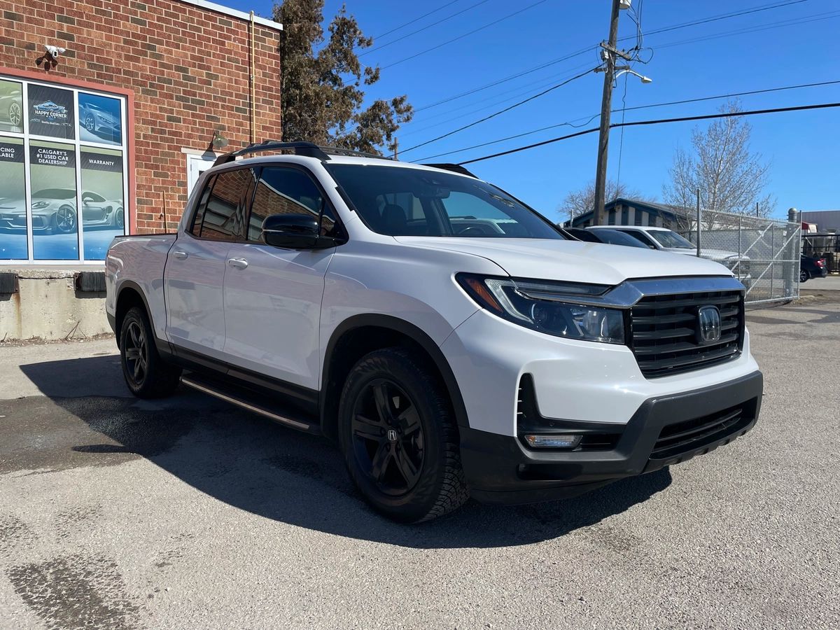 2023 Honda Ridgeline - Image 3