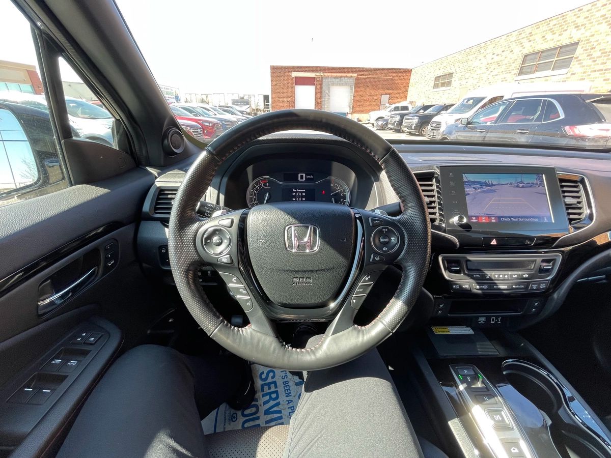 2023 Honda Ridgeline - Image 9