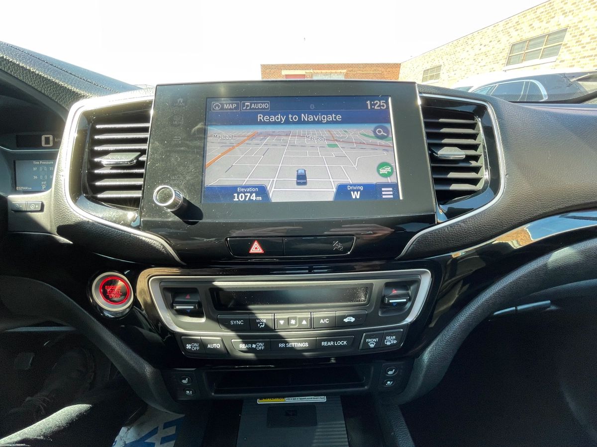 2023 Honda Ridgeline - Image 28