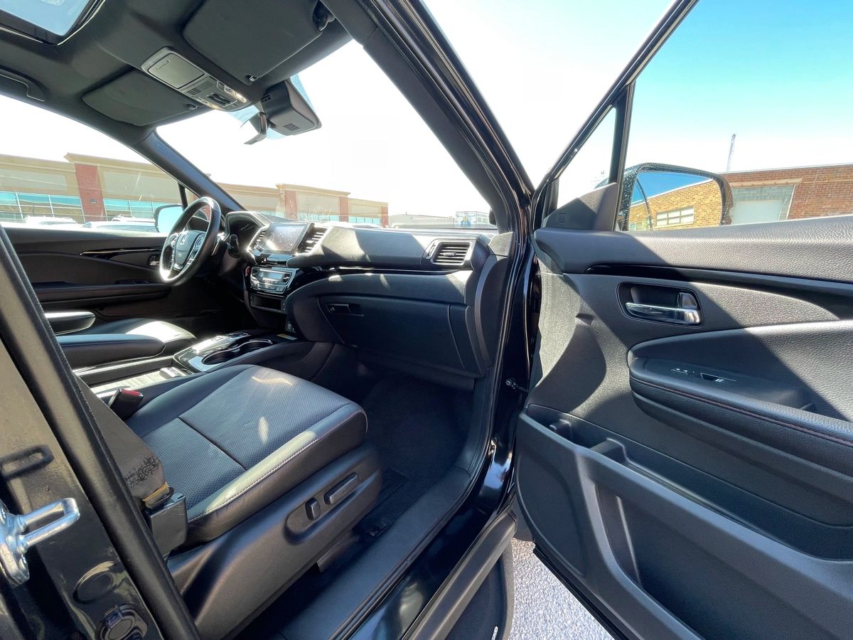 2023 Honda Ridgeline - Image 24