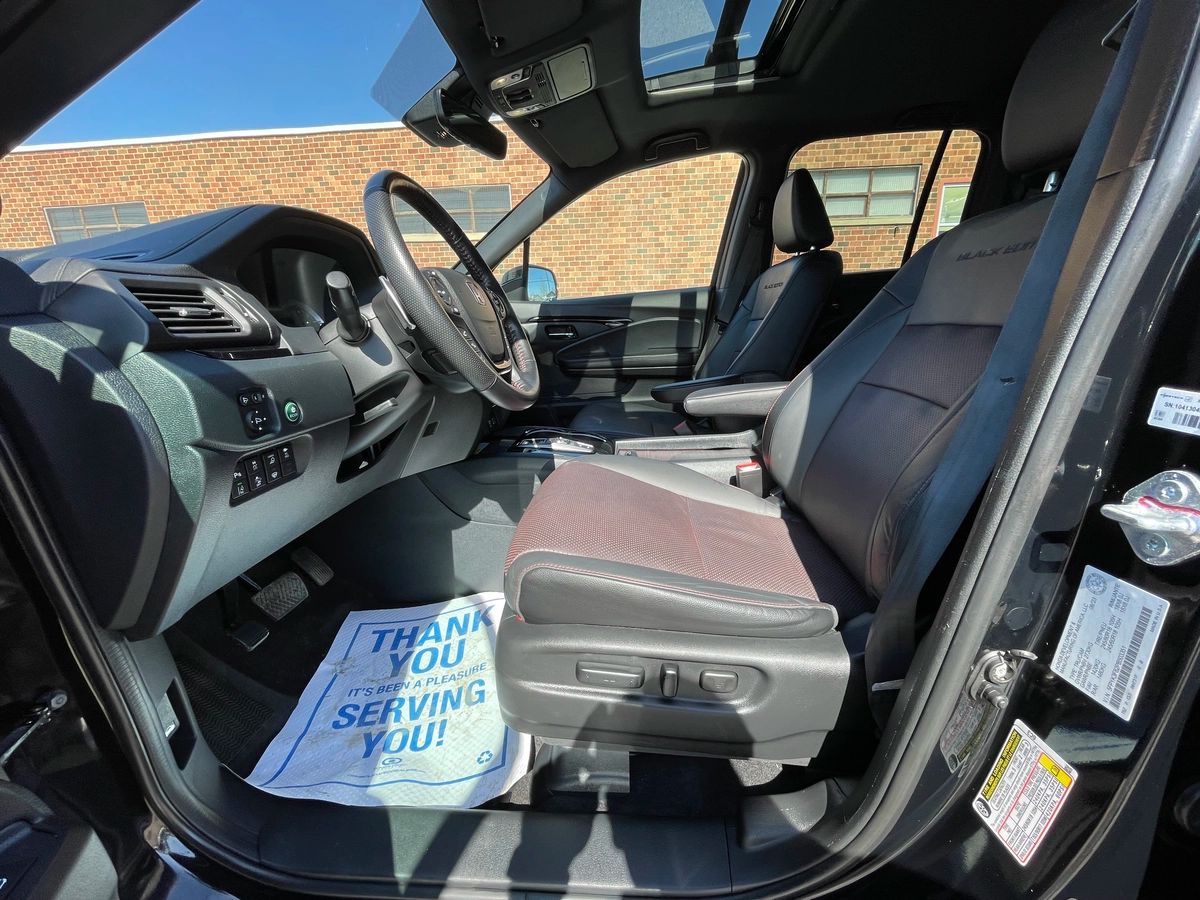 2023 Honda Ridgeline - Image 12