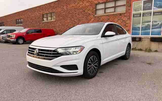 2019 Volkswagen Jetta Highline - Request more images
