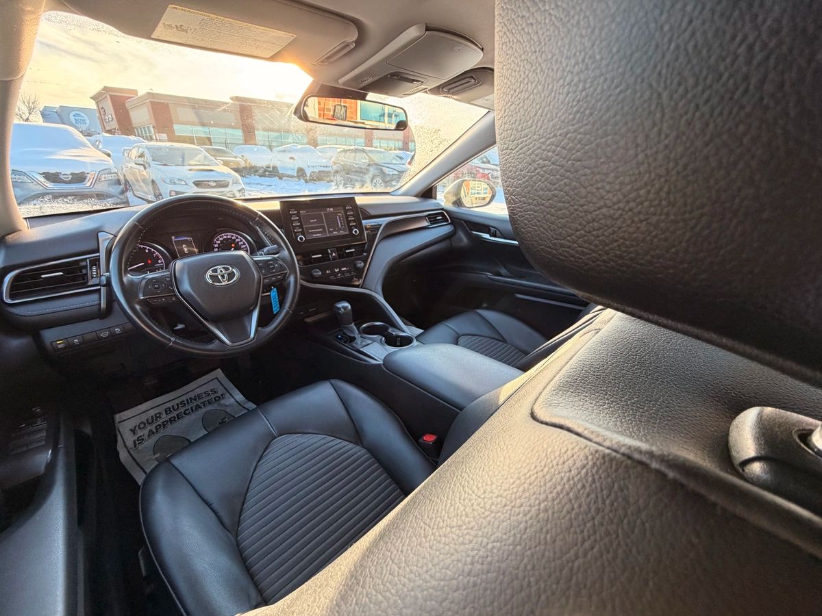 2021 Toyota Camry - Image 16