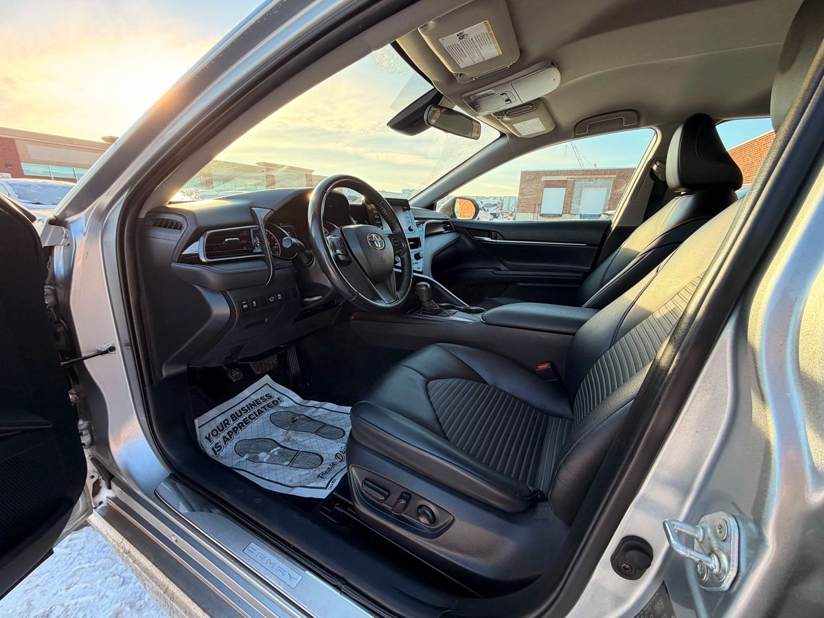 2021 Toyota Camry - Image 10