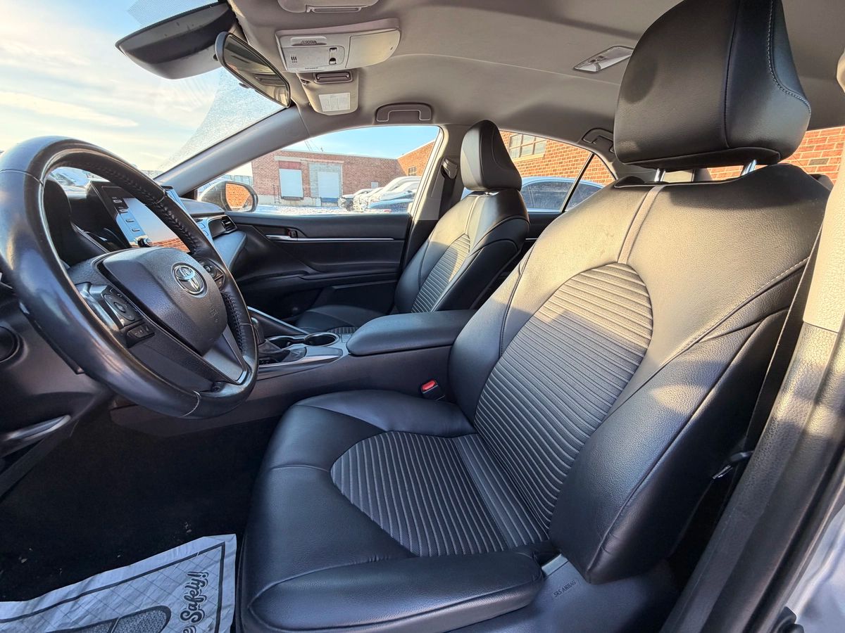 2021 Toyota Camry - Image 12