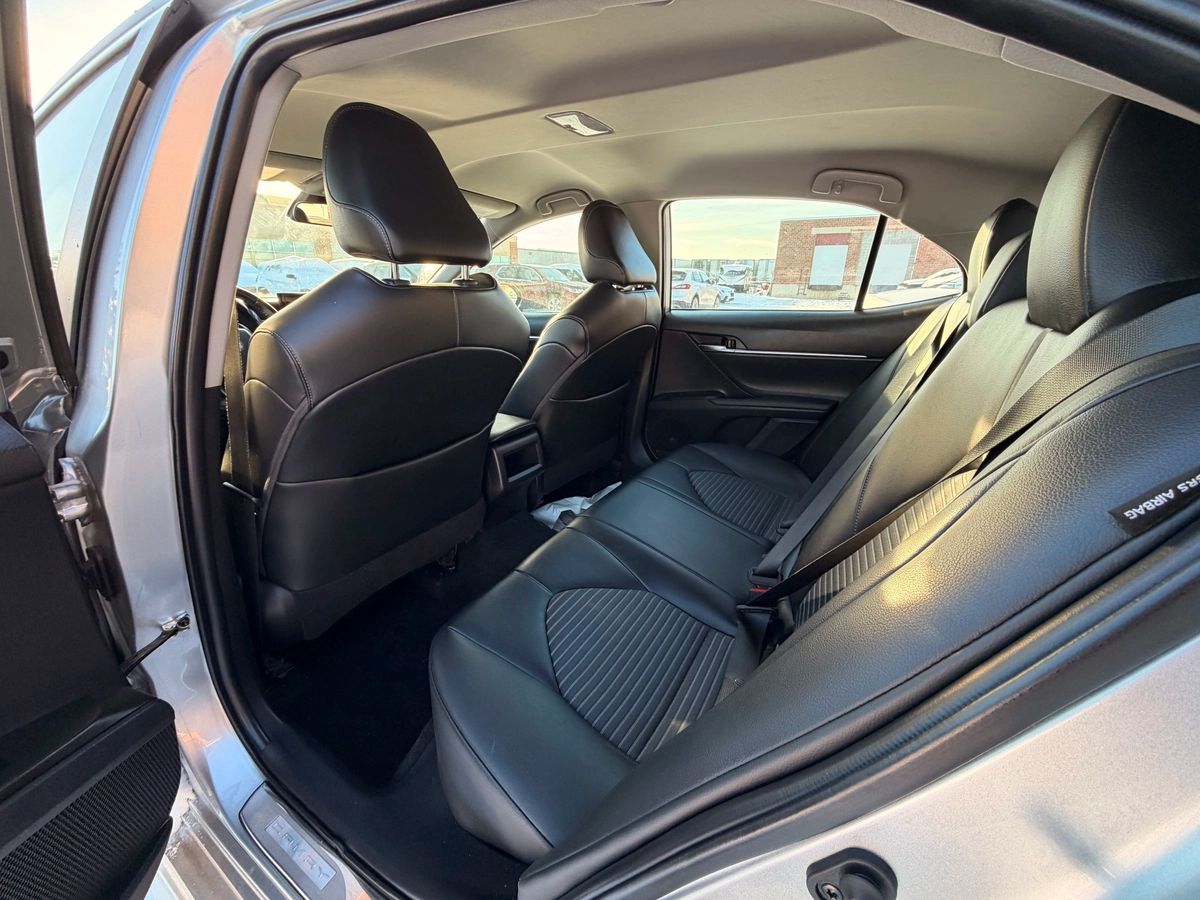 2021 Toyota Camry - Image 14