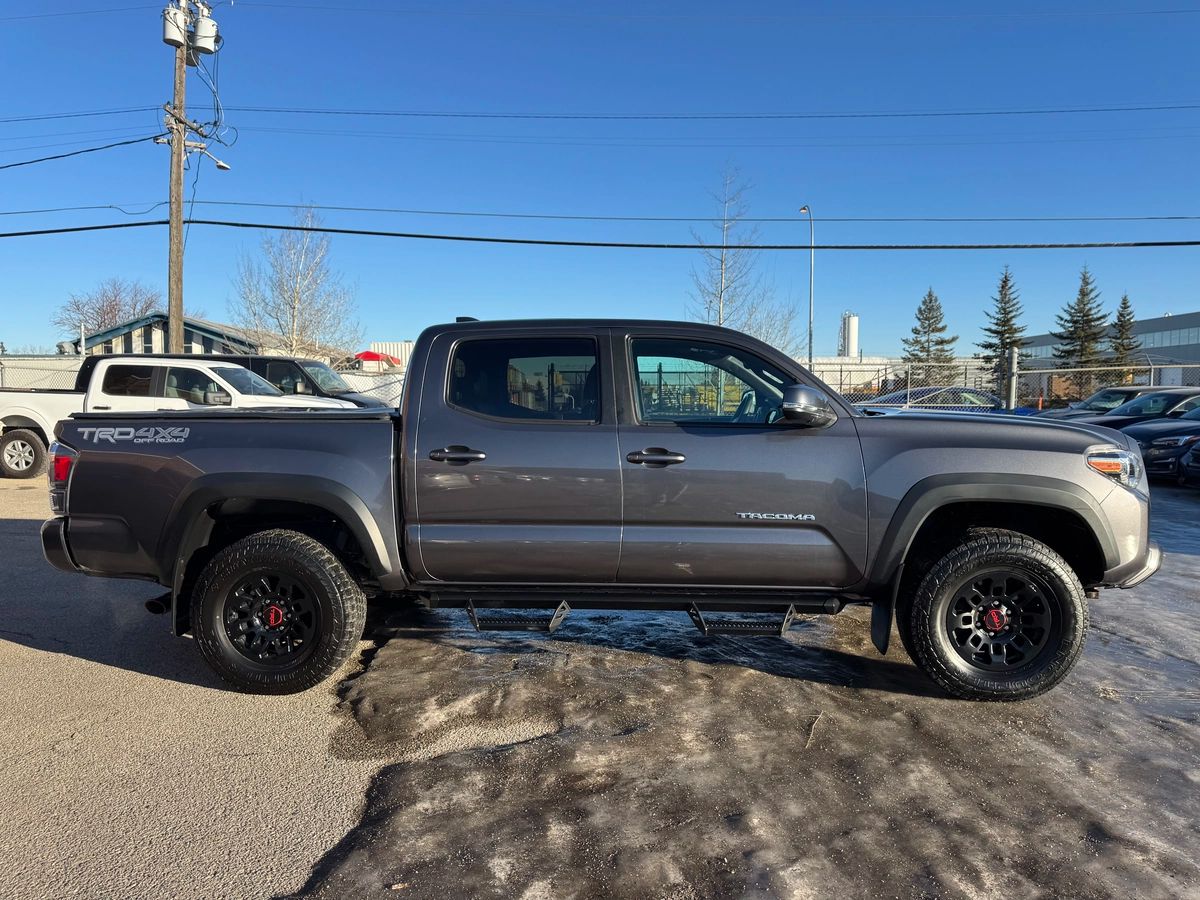 2021 Toyota Tacoma - Image 4