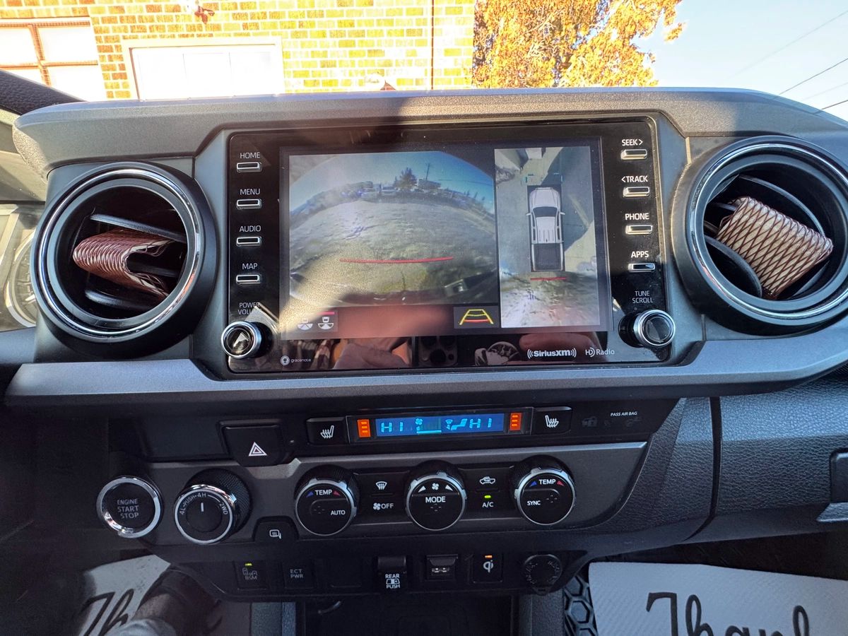 2021 Toyota Tacoma - Image 23