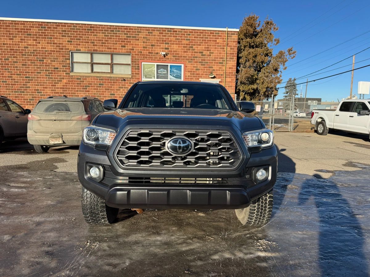2021 Toyota Tacoma - Image 2