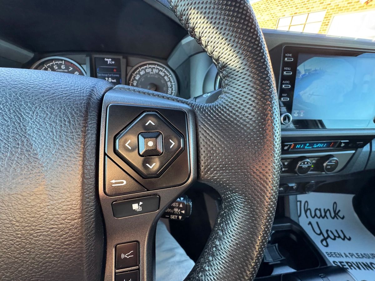 2021 Toyota Tacoma - Image 25