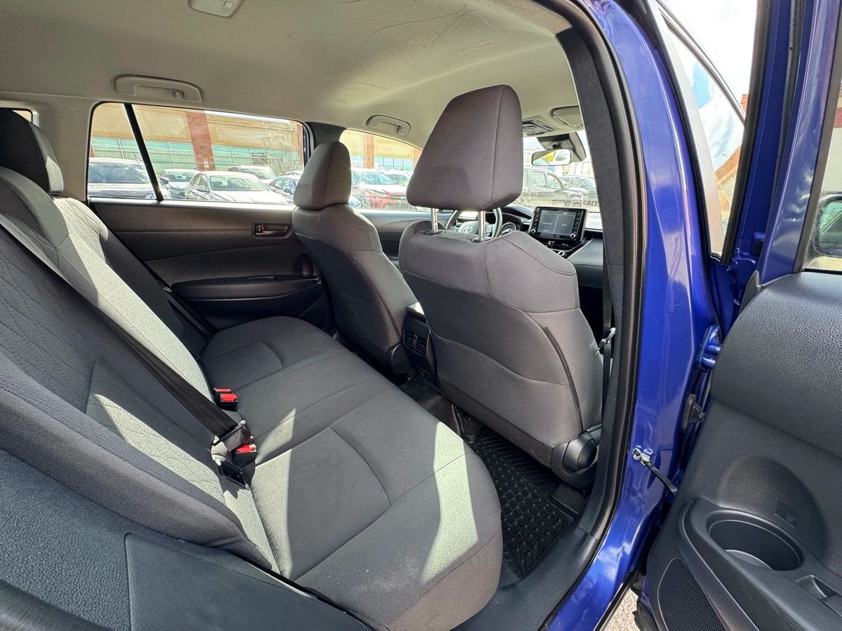 2022 Toyota Corolla Cross - Image 18