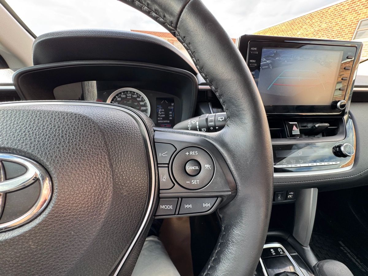 2022 Toyota Corolla Cross - Image 30