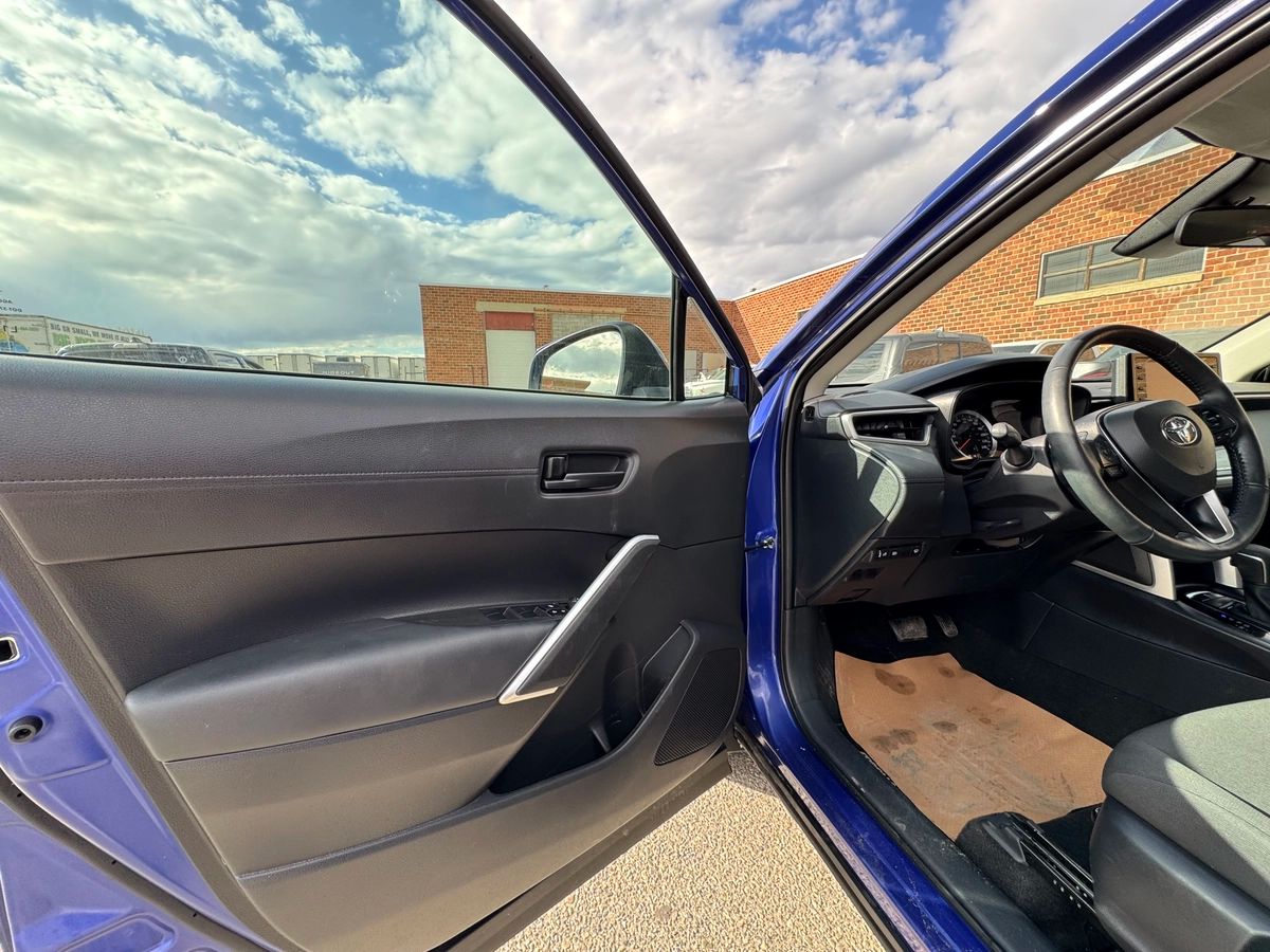 2022 Toyota Corolla Cross - Image 12