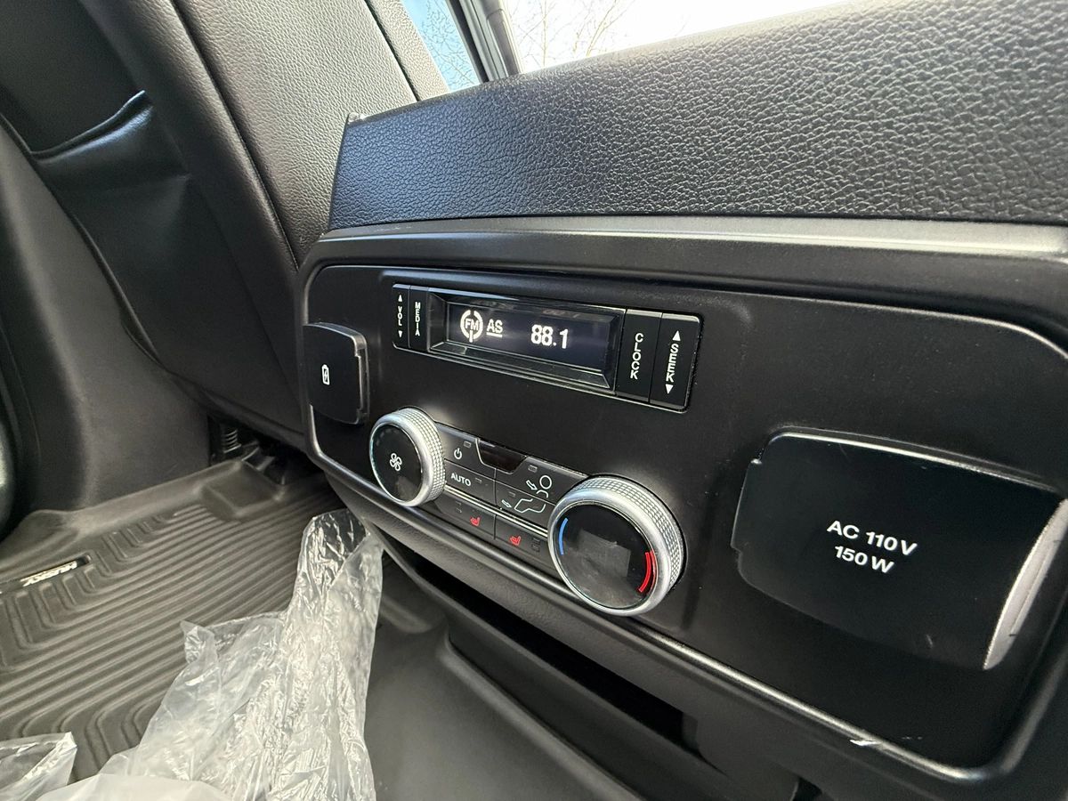 2021 Ford Expedition MAX - Image 26