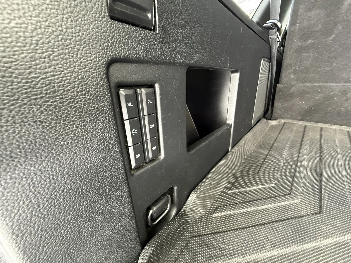 2021 Ford Expedition MAX - Image 21