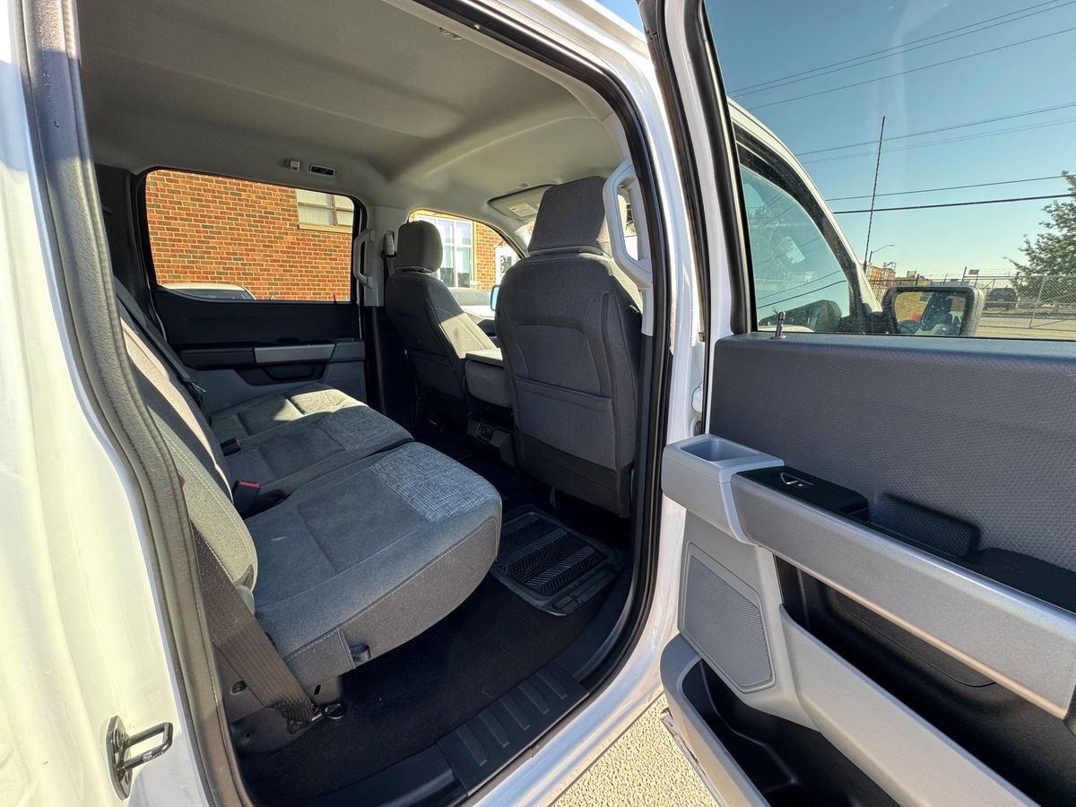 2022 Ford F-150 - Image 17