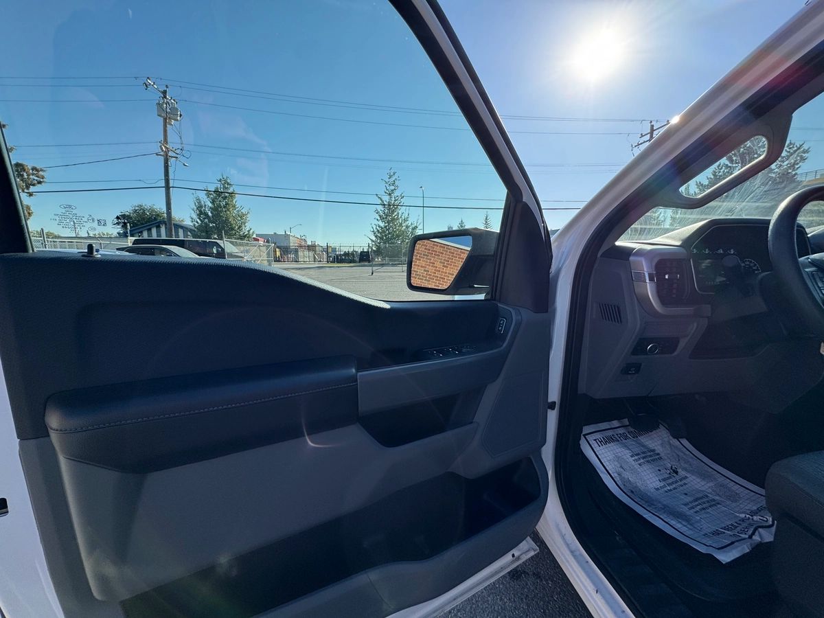 2022 Ford F-150 - Image 12