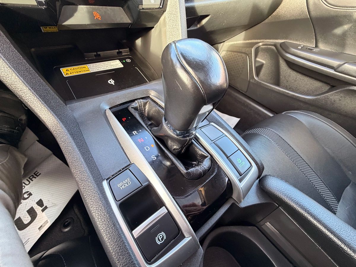 2019 Honda Civic Sedan - Image 16