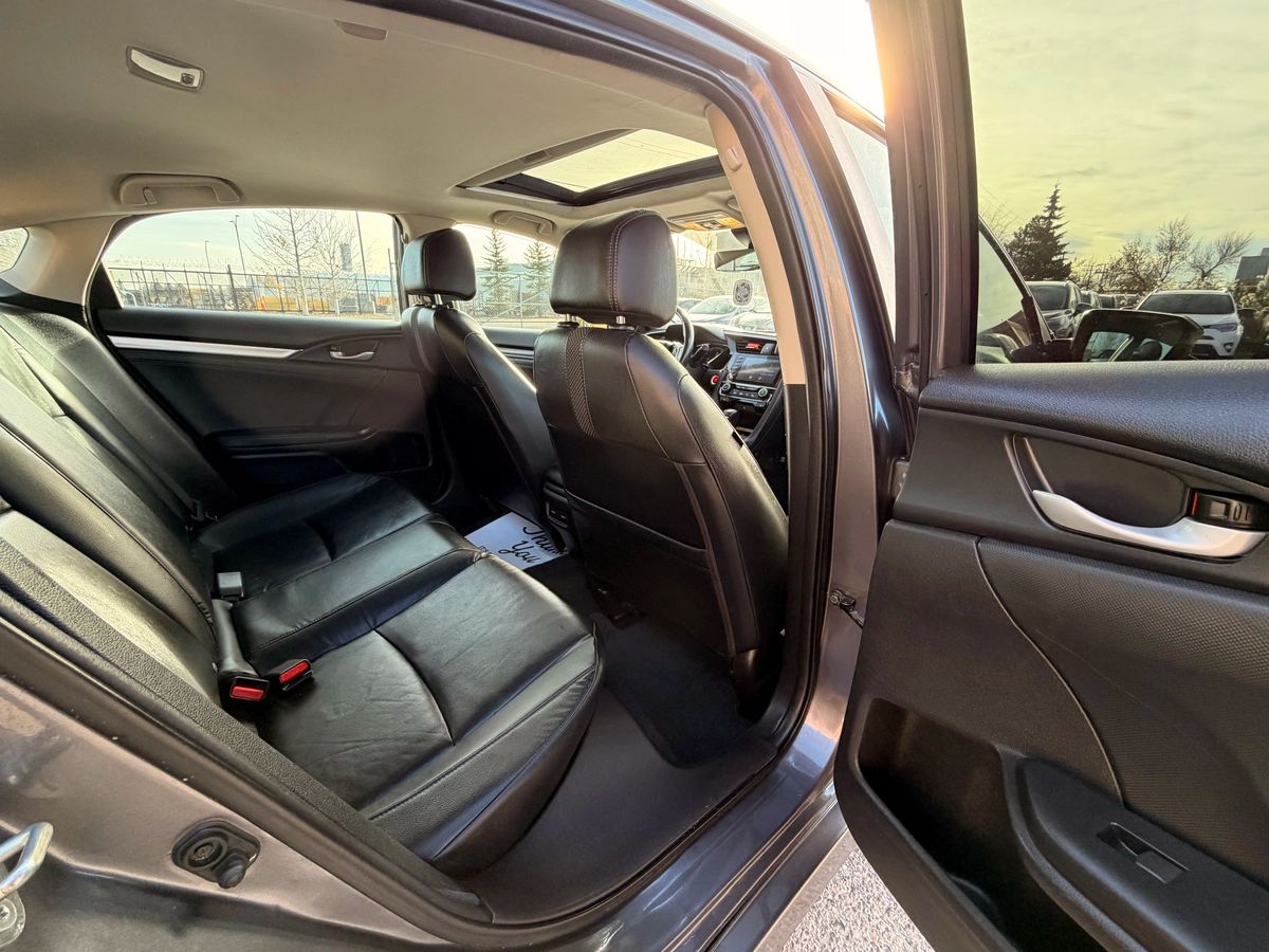 2019 Honda Civic Sedan - Image 27
