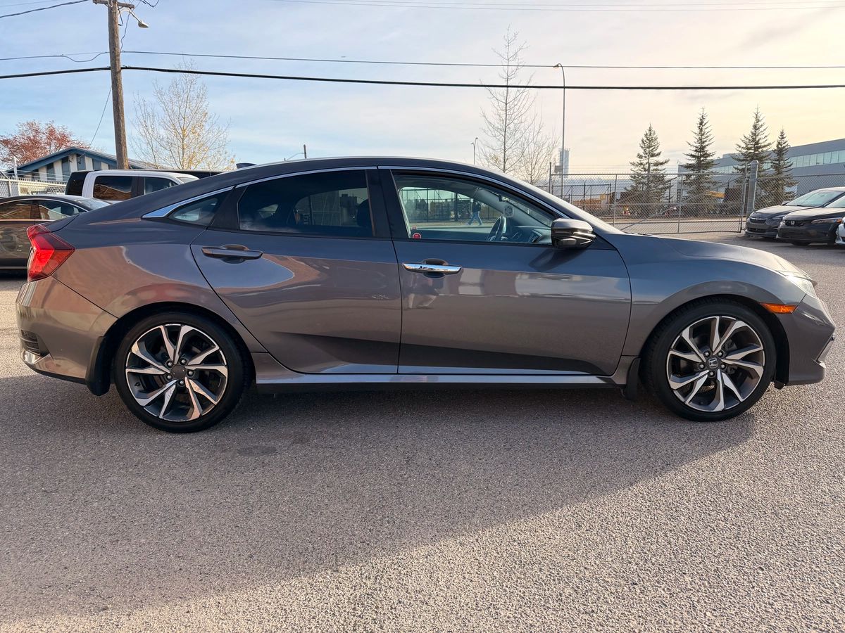2019 Honda Civic Sedan - Image 4