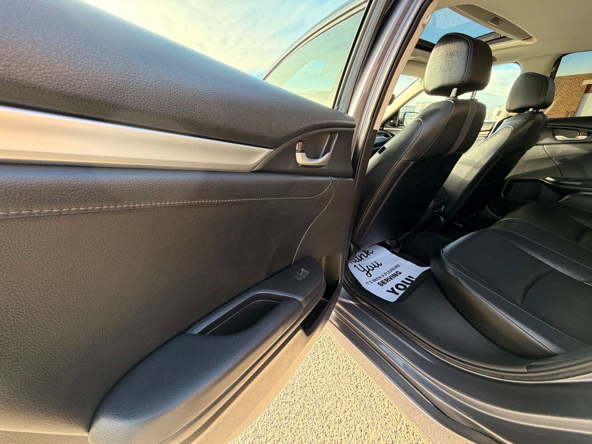 2019 Honda Civic Sedan - Image 24