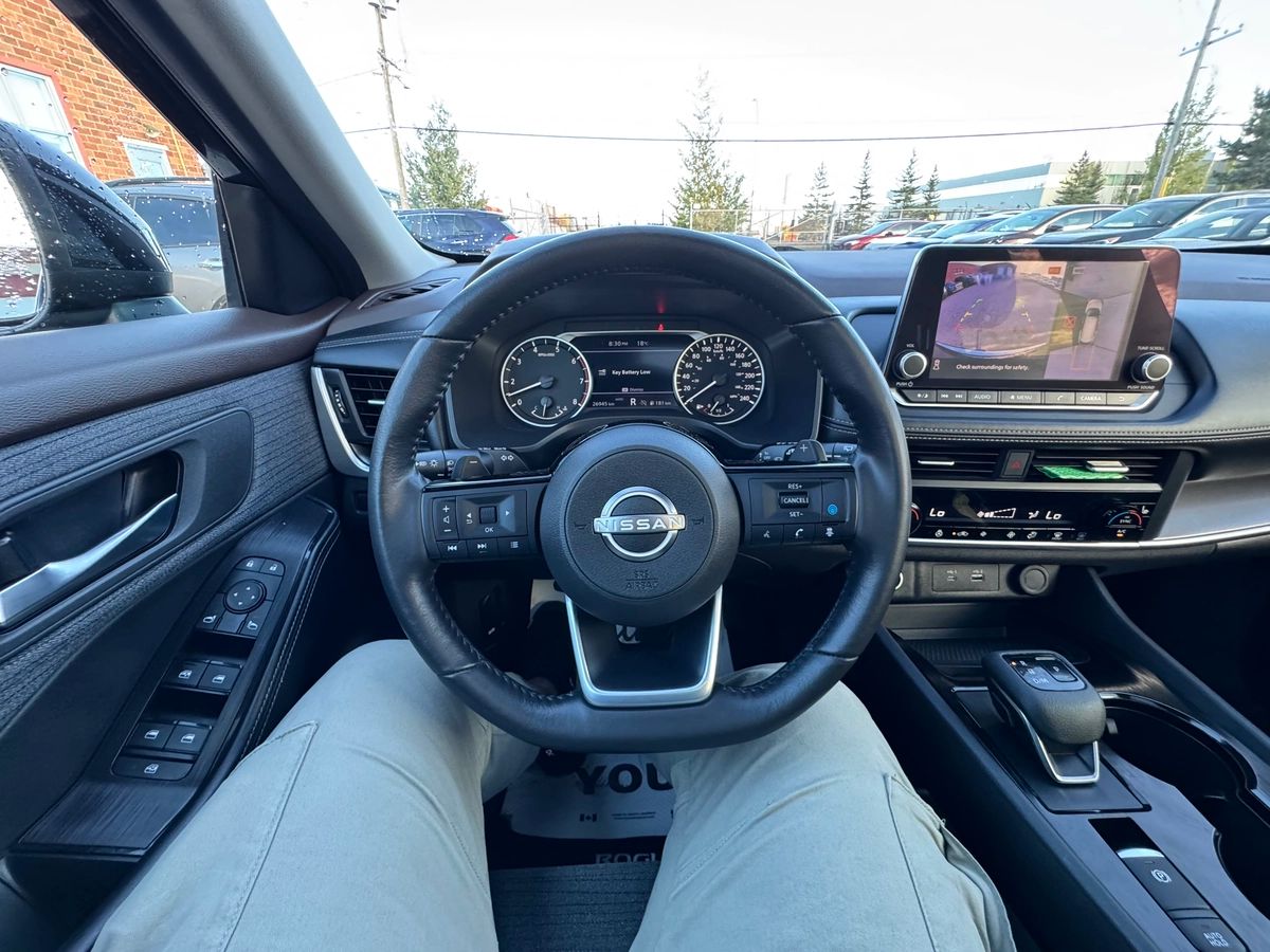 2023 Nissan Rogue - Image 11