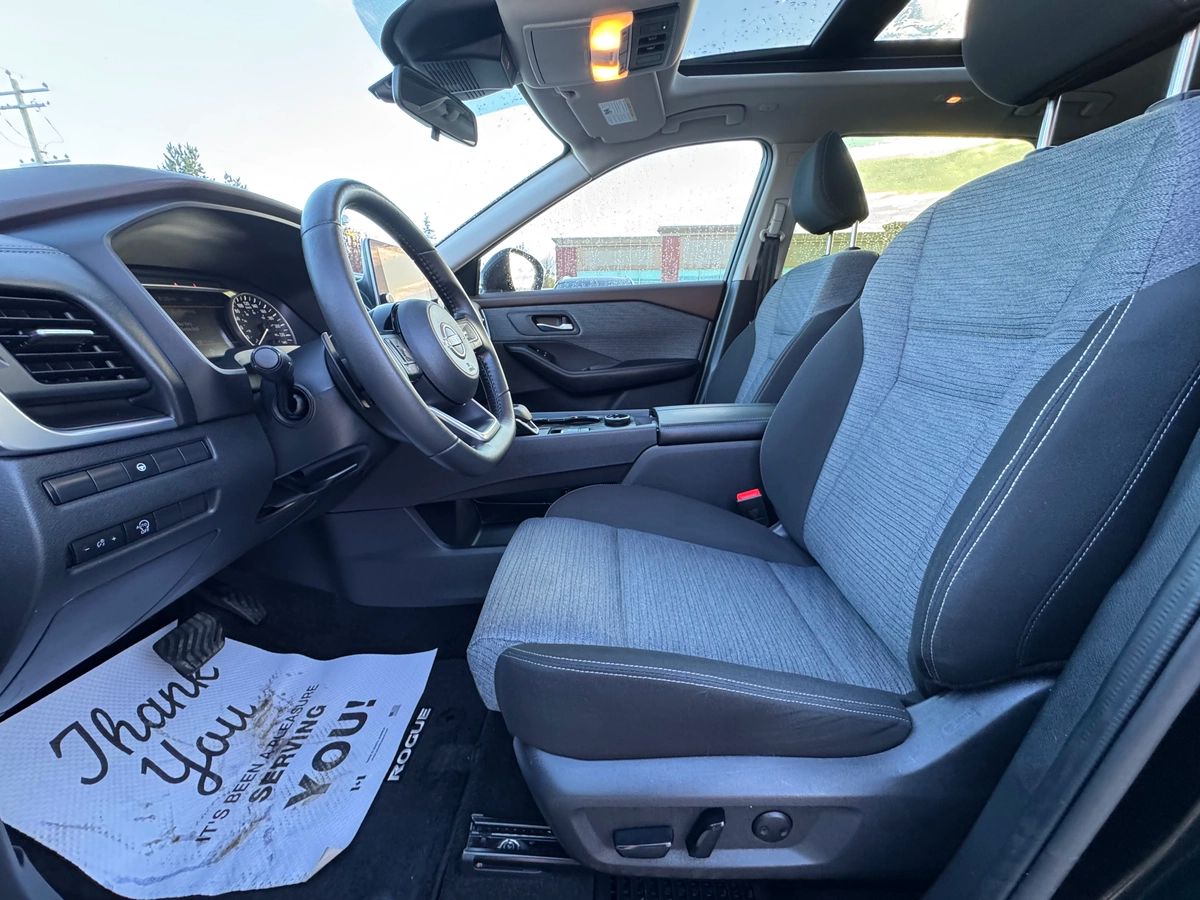 2023 Nissan Rogue - Image 17