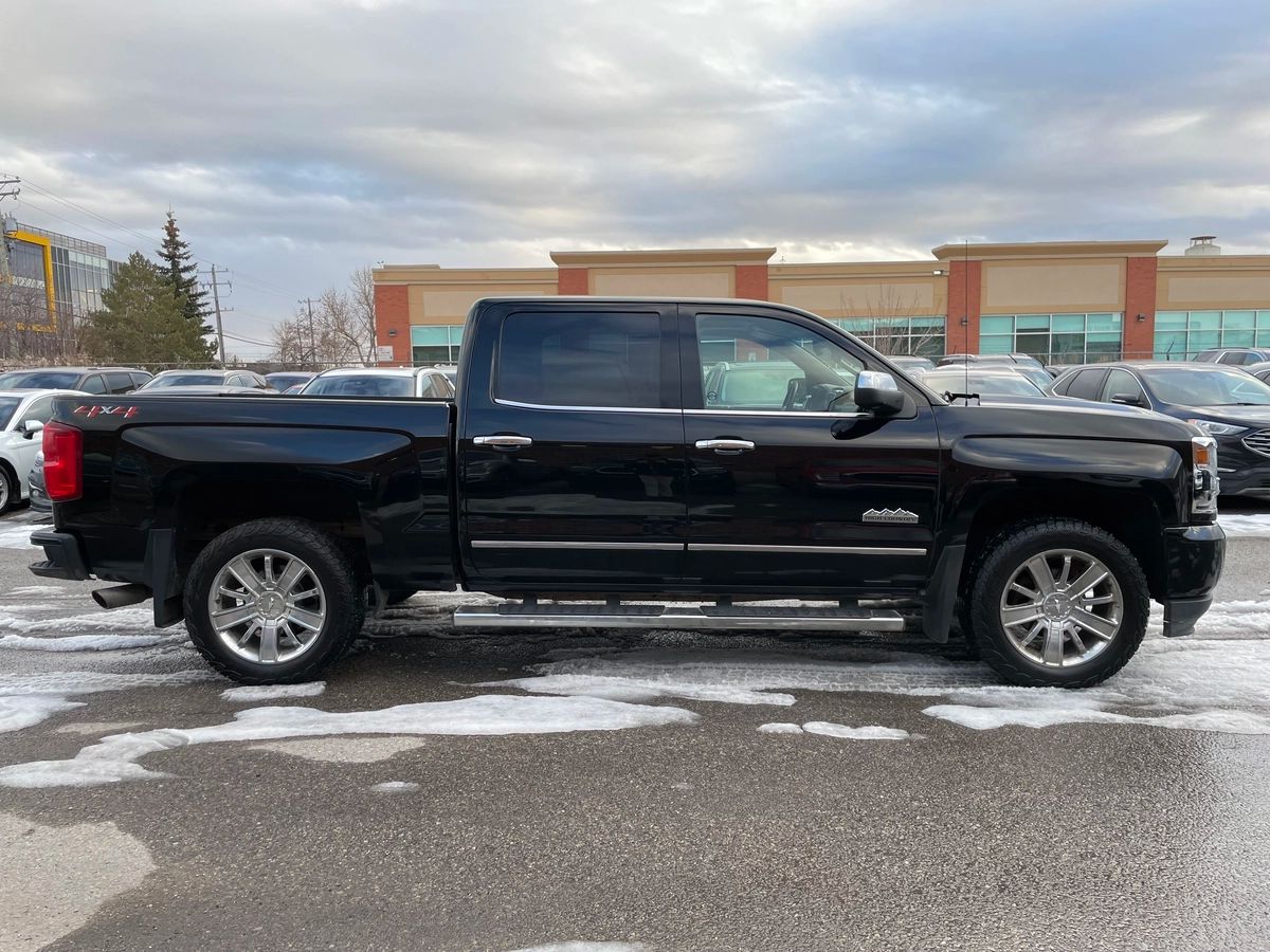 2018 Chevrolet Silverado 1500 - Image 4