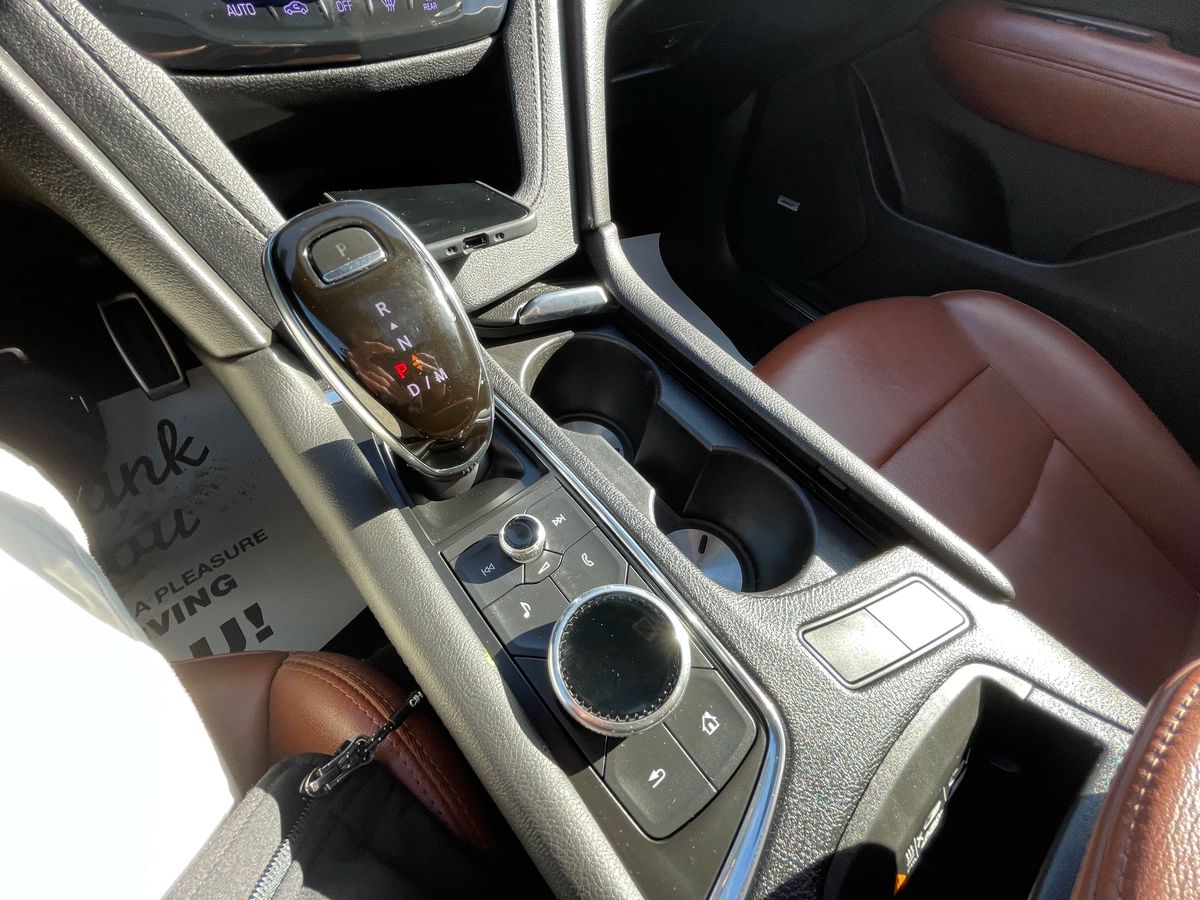 2020 Cadillac XT5 - Image 26