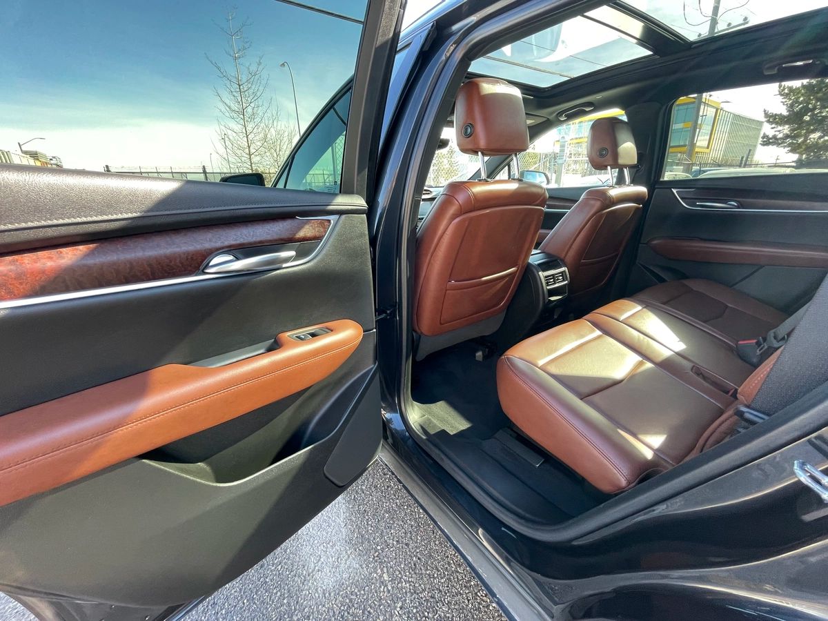 2020 Cadillac XT5 - Image 14