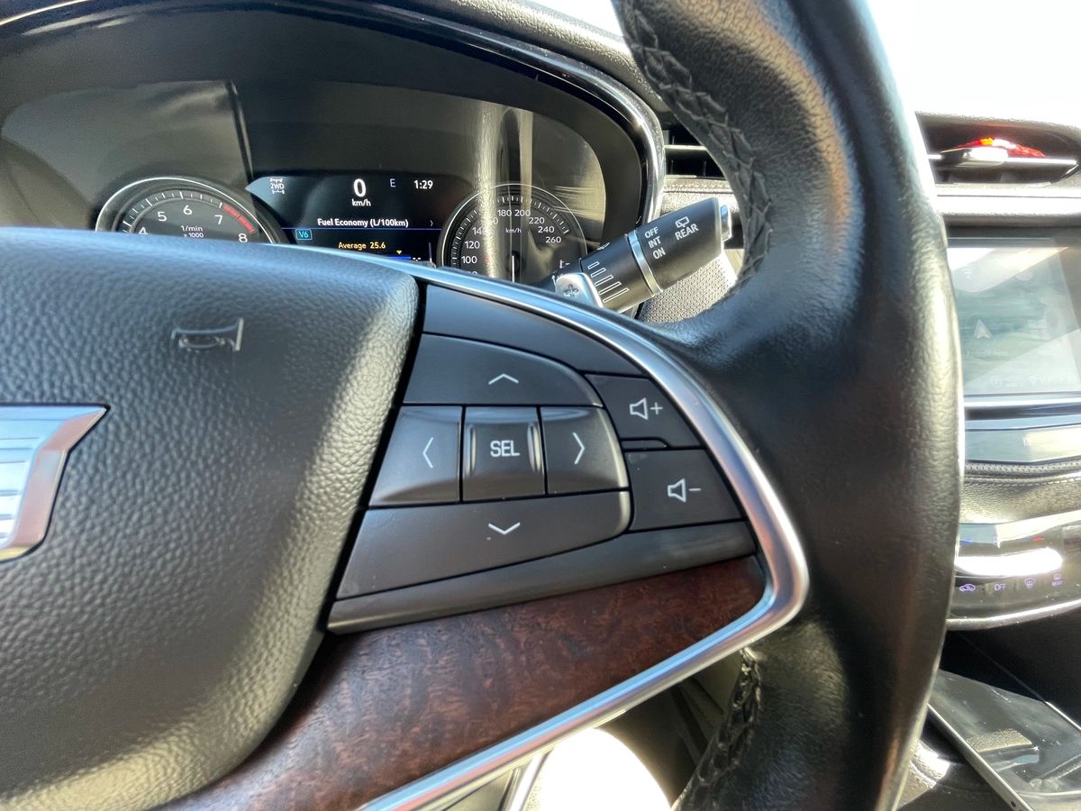 2020 Cadillac XT5 - Image 28