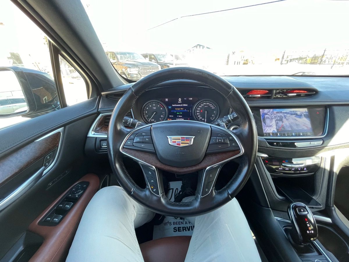 2020 Cadillac XT5 - Image 32