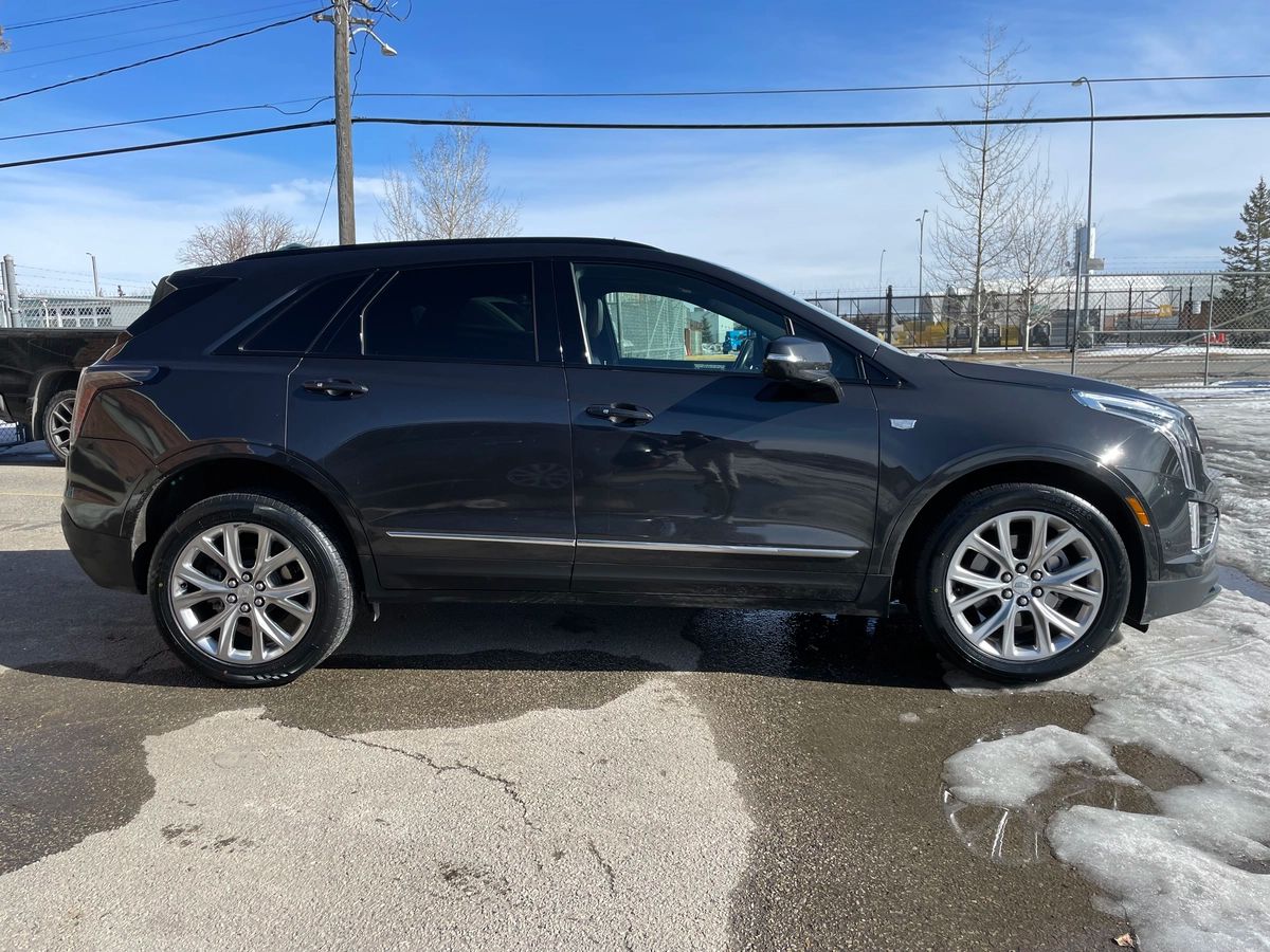 2020 Cadillac XT5 - Image 4