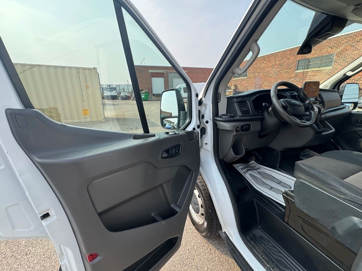2020 Ford Transit Van - Image 14