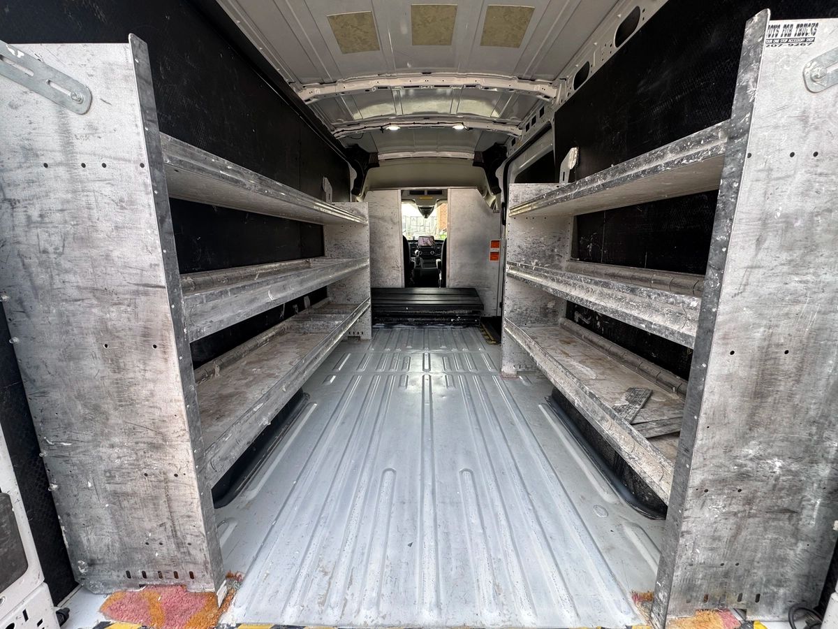 2020 Ford Transit Van - Image 16