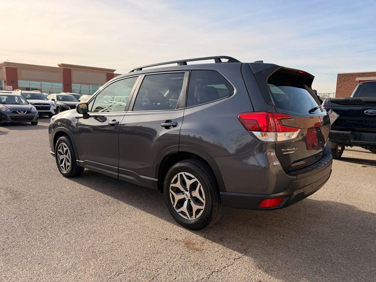 2023 Subaru Forester - Image 7