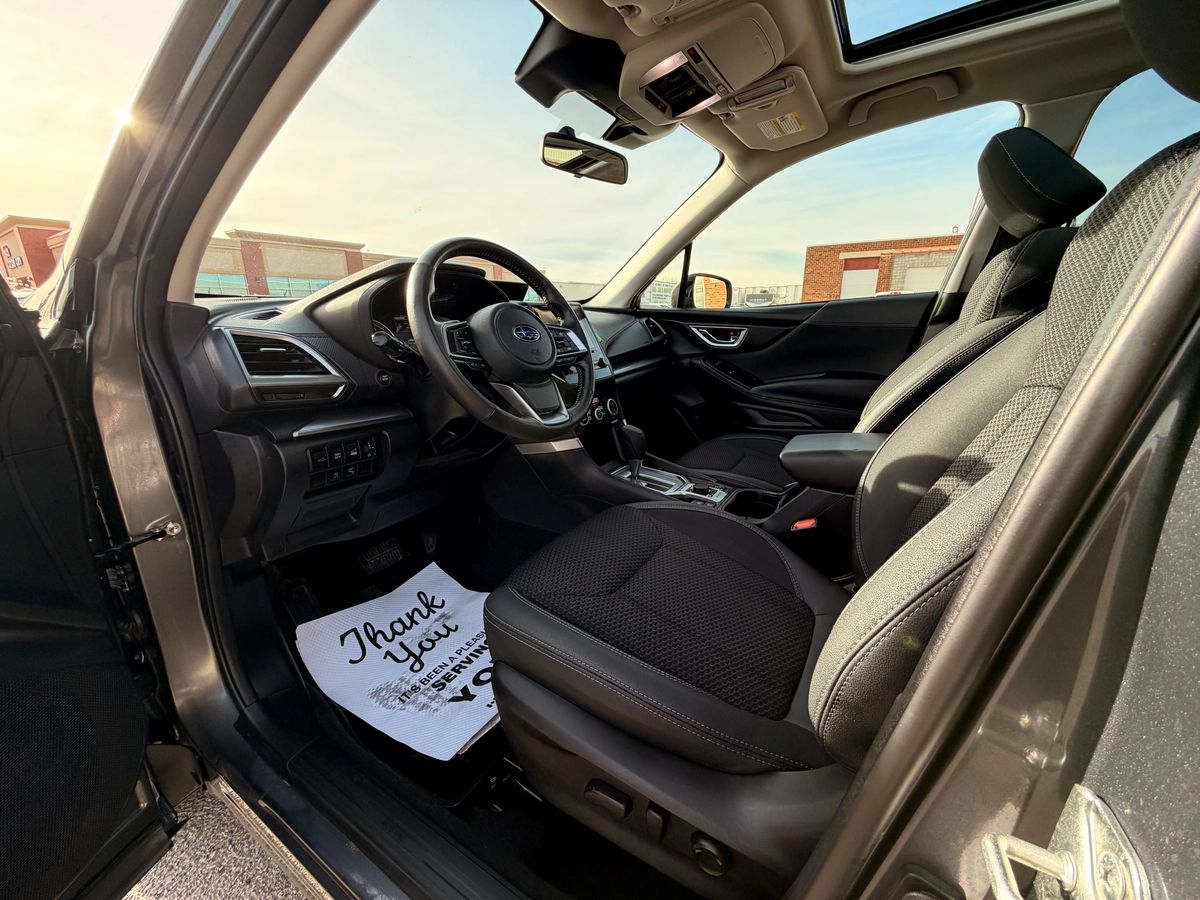 2023 Subaru Forester - Image 11