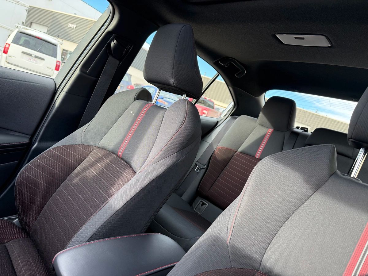 2024 Toyota Corolla Hybrid - Image 26