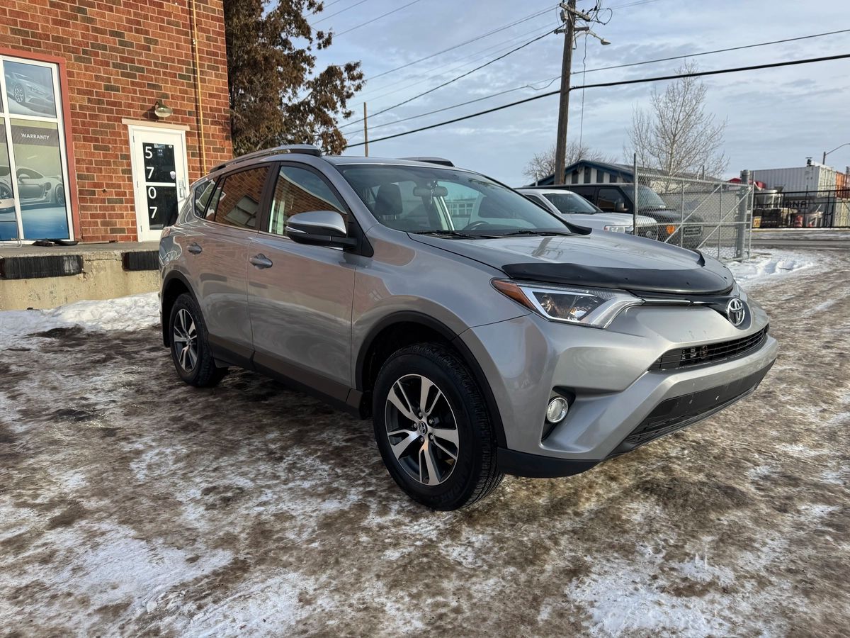 2016 Toyota RAV4 - Image 3