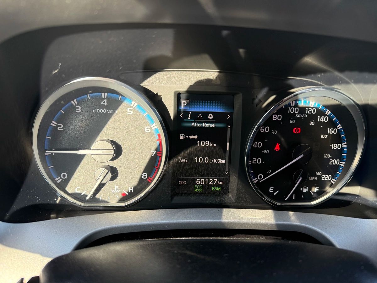 2016 Toyota RAV4 - Image 27