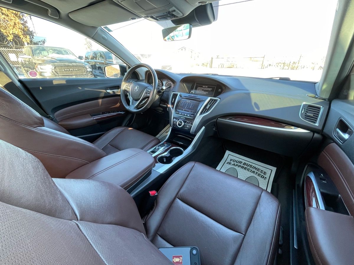 2015 Acura TLX - Image 21