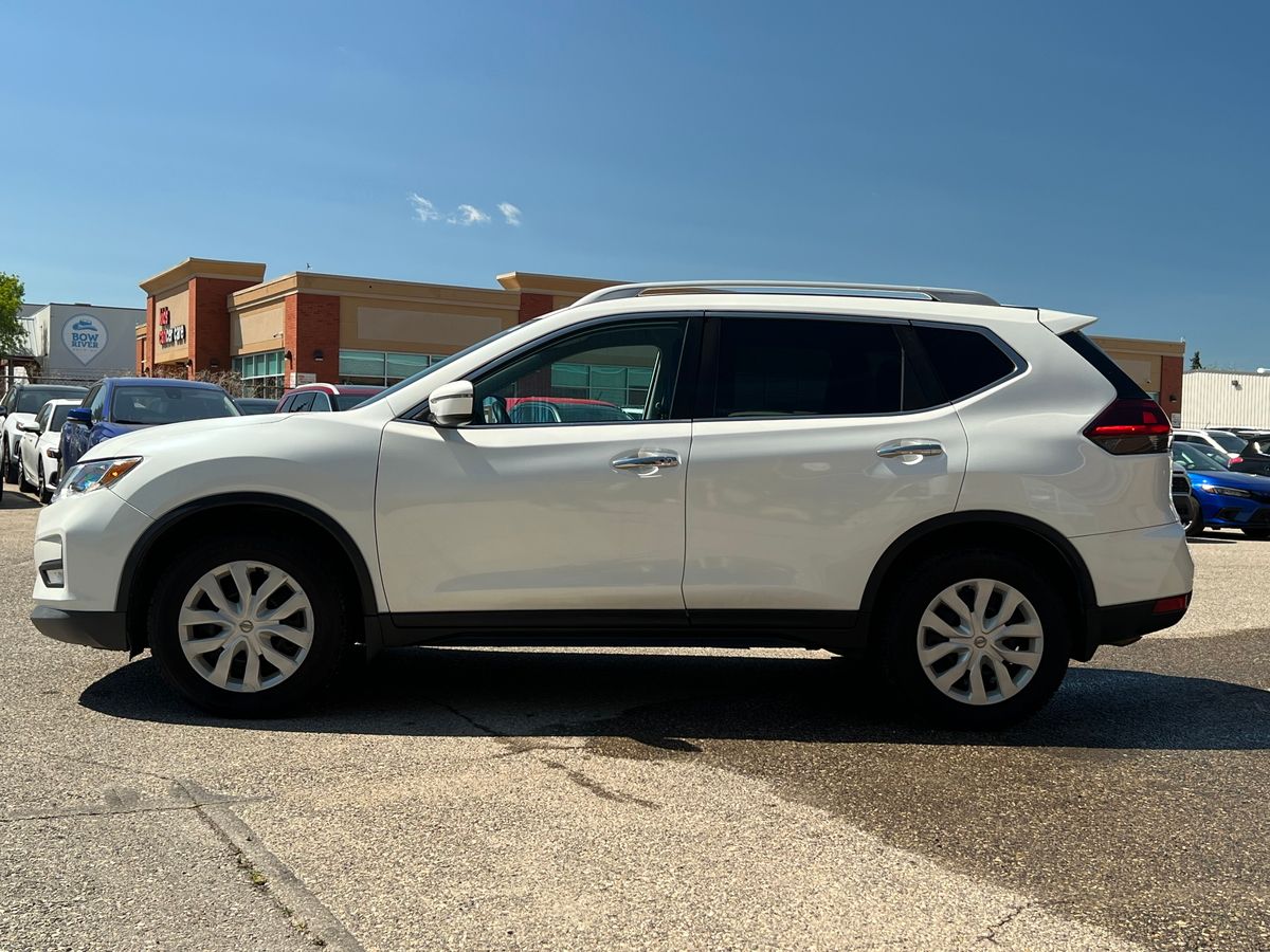 2018 Nissan Rogue - Image 4
