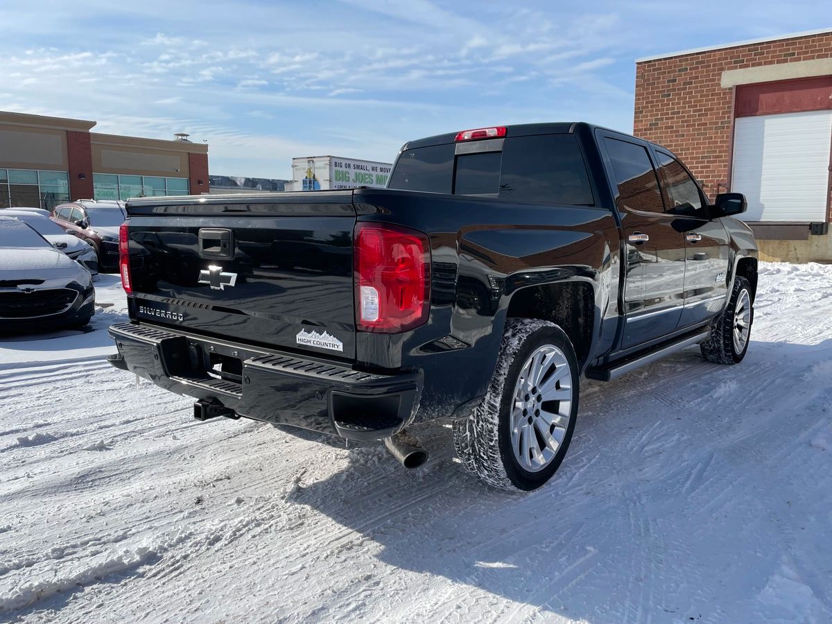 2018 Chevrolet Silverado 1500 - Image 5