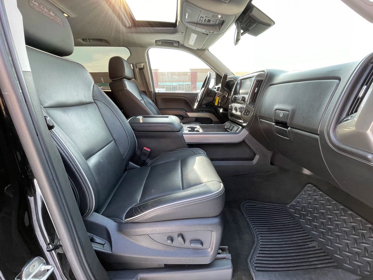 2018 Chevrolet Silverado 1500 - Image 24