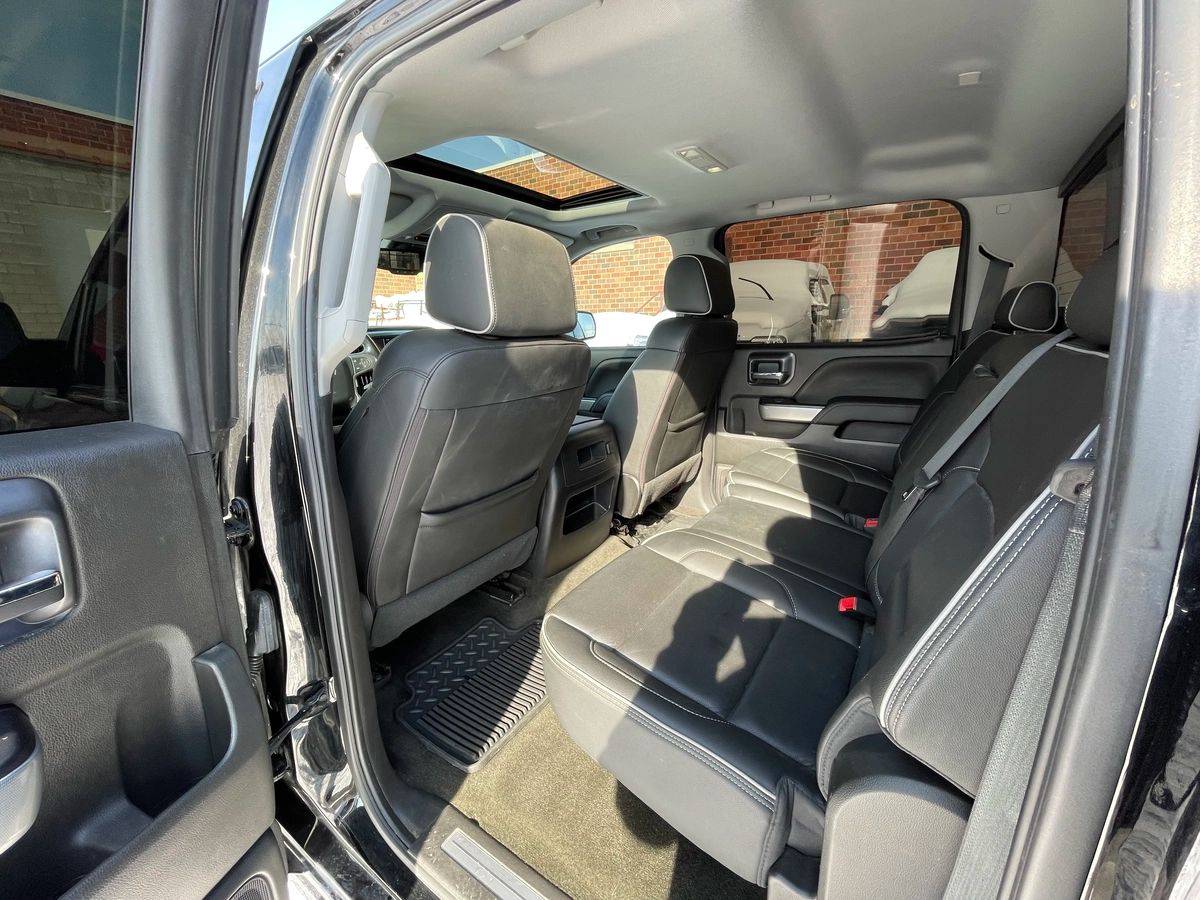 2018 Chevrolet Silverado 1500 - Image 16