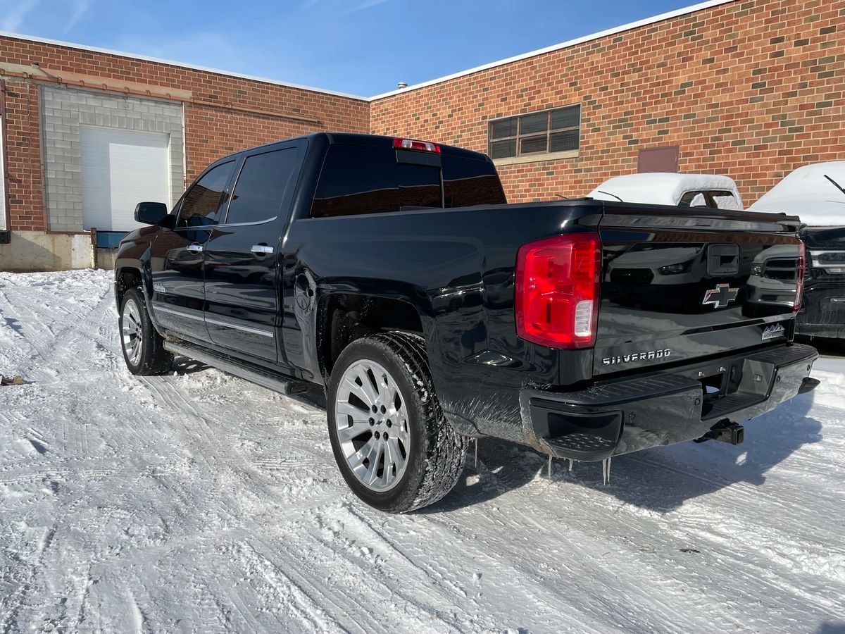 2018 Chevrolet Silverado 1500 - Image 7