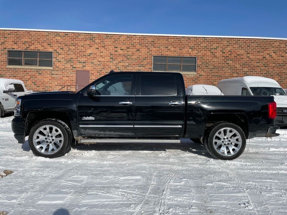 2018 Chevrolet Silverado 1500 - Image 9