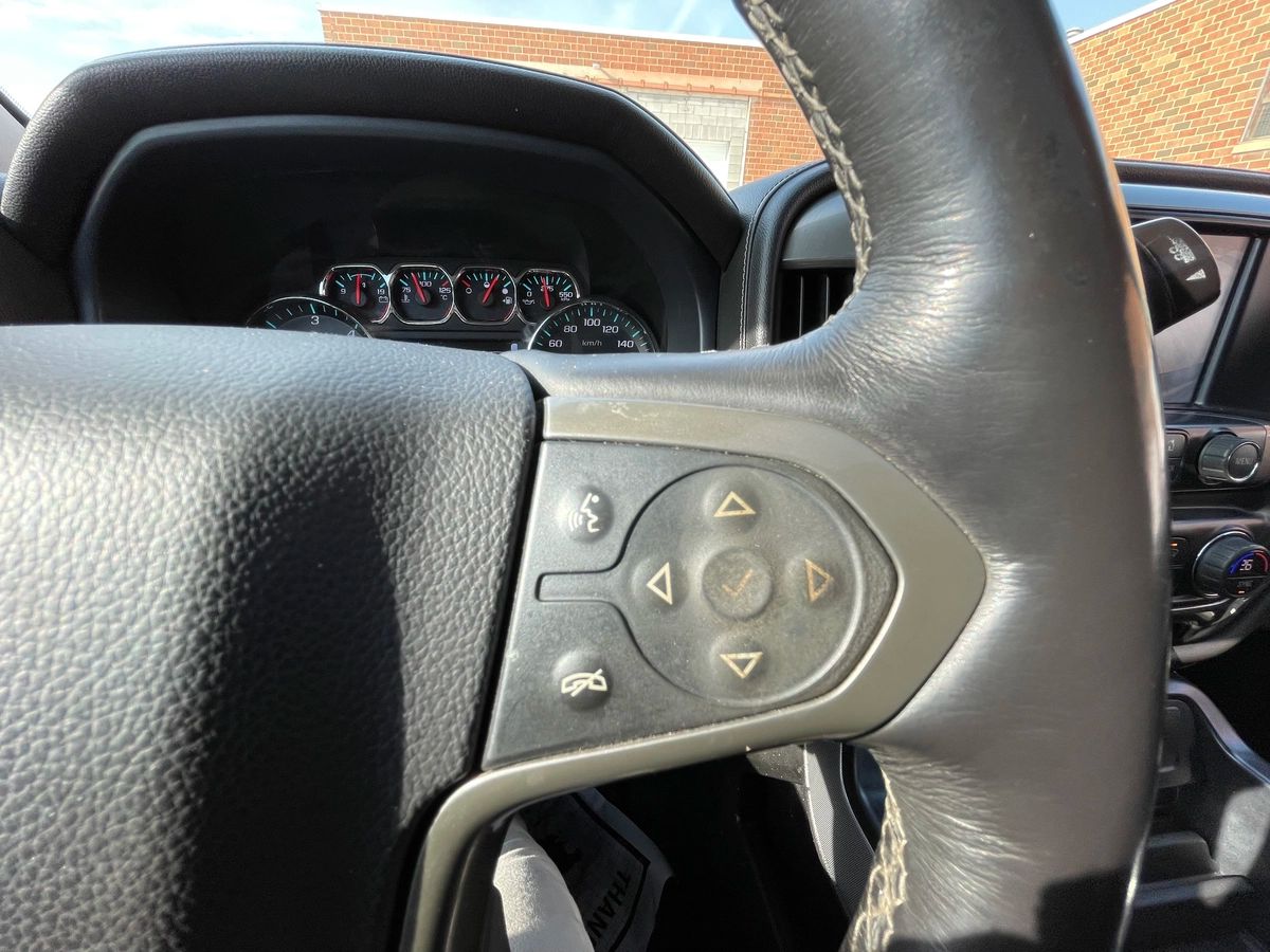 2018 Chevrolet Silverado 1500 - Image 32