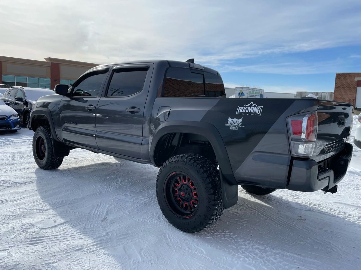 2023 Toyota Tacoma - Image 7